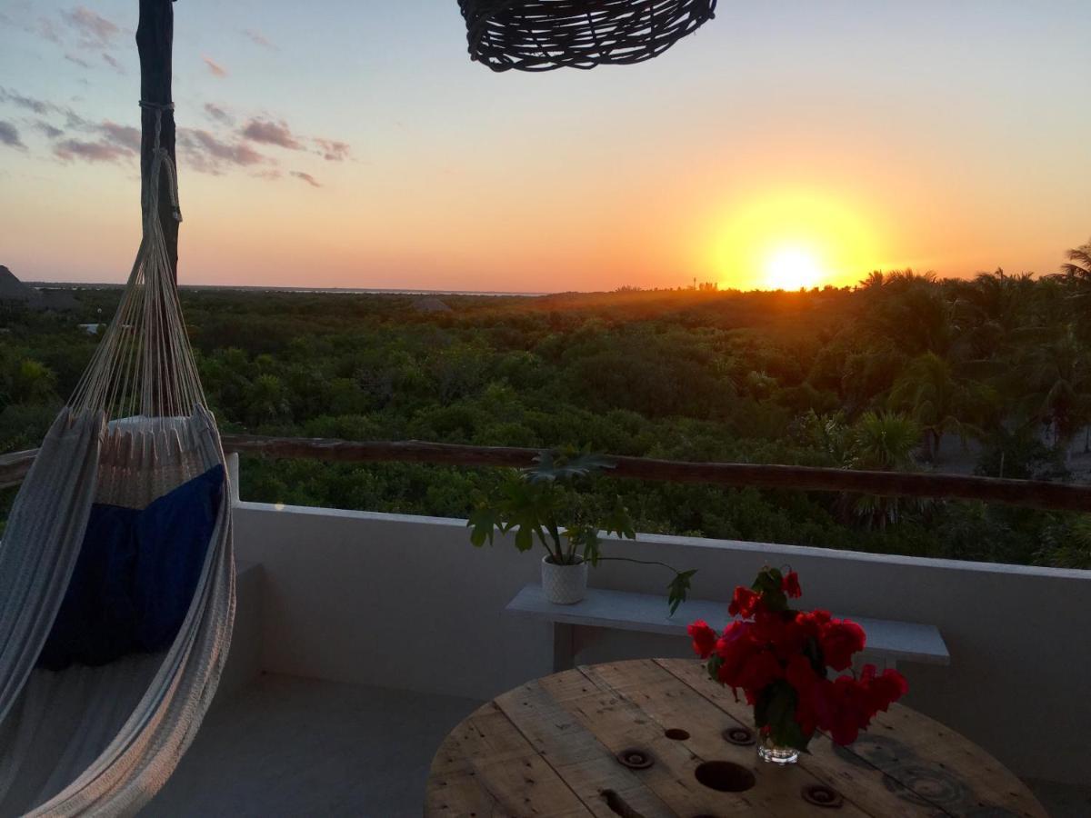 Lunarena Barefoot Hotel El Cuyo Exterior photo