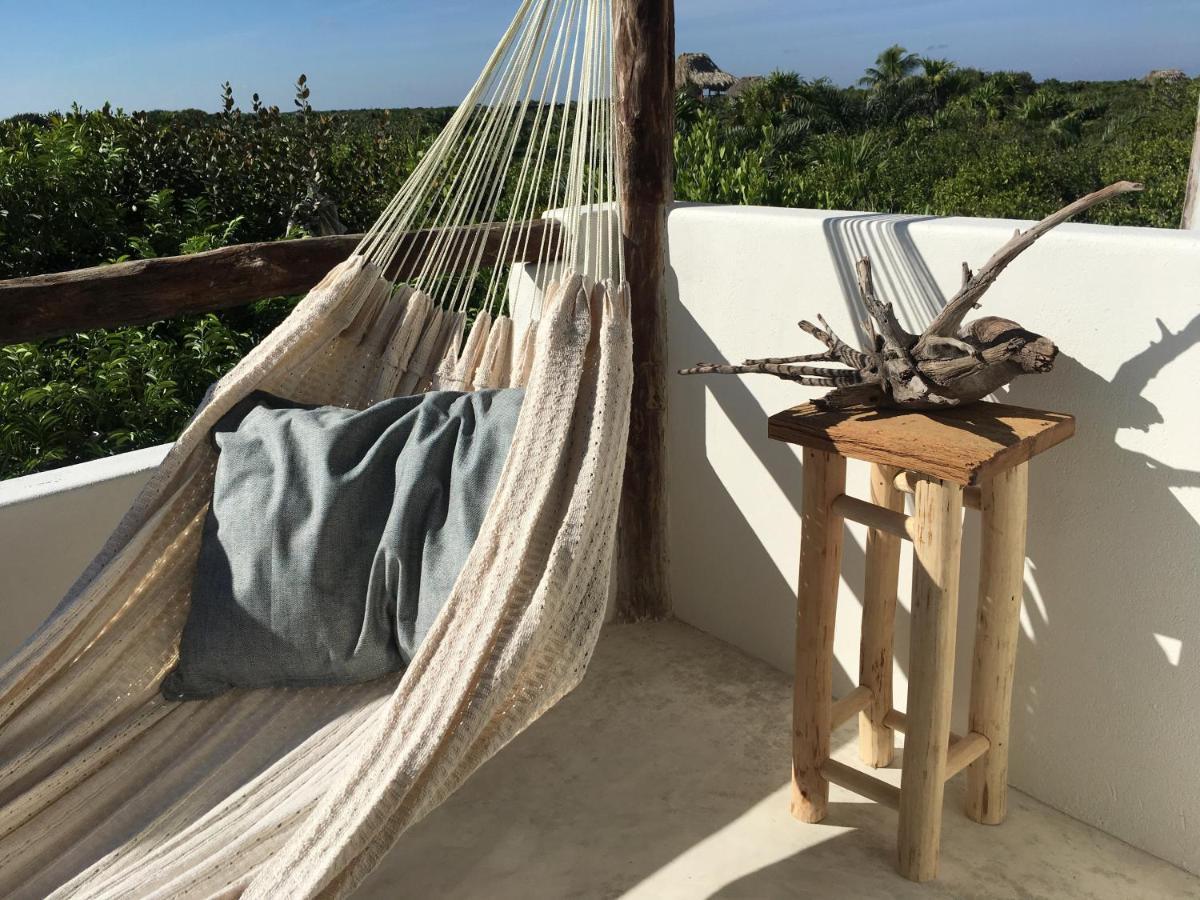 Lunarena Barefoot Hotel El Cuyo Exterior photo