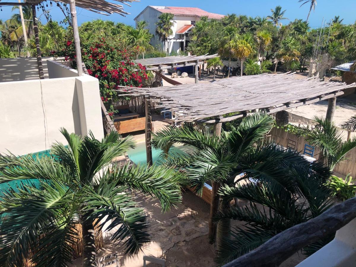 Lunarena Barefoot Hotel El Cuyo Exterior photo