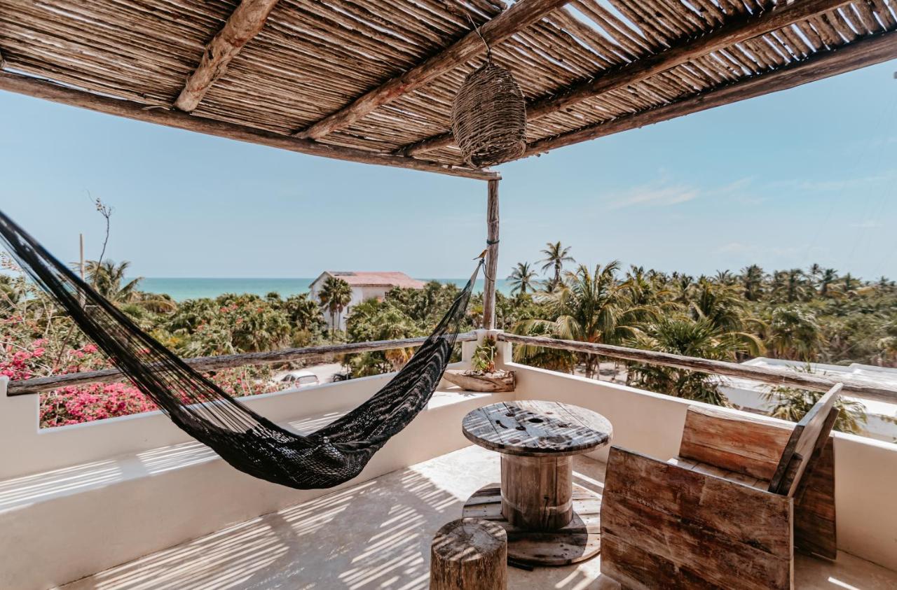 Lunarena Barefoot Hotel El Cuyo Exterior photo