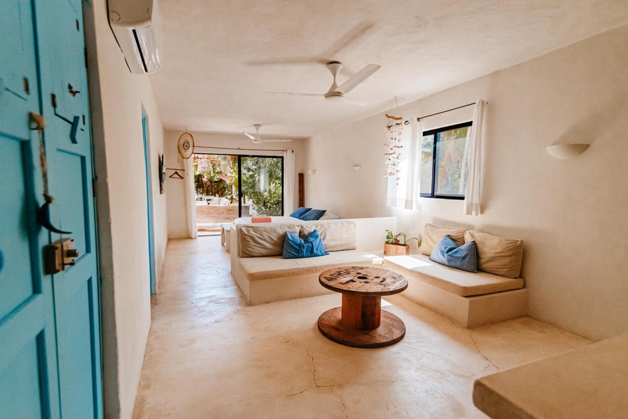 Lunarena Barefoot Hotel El Cuyo Exterior photo